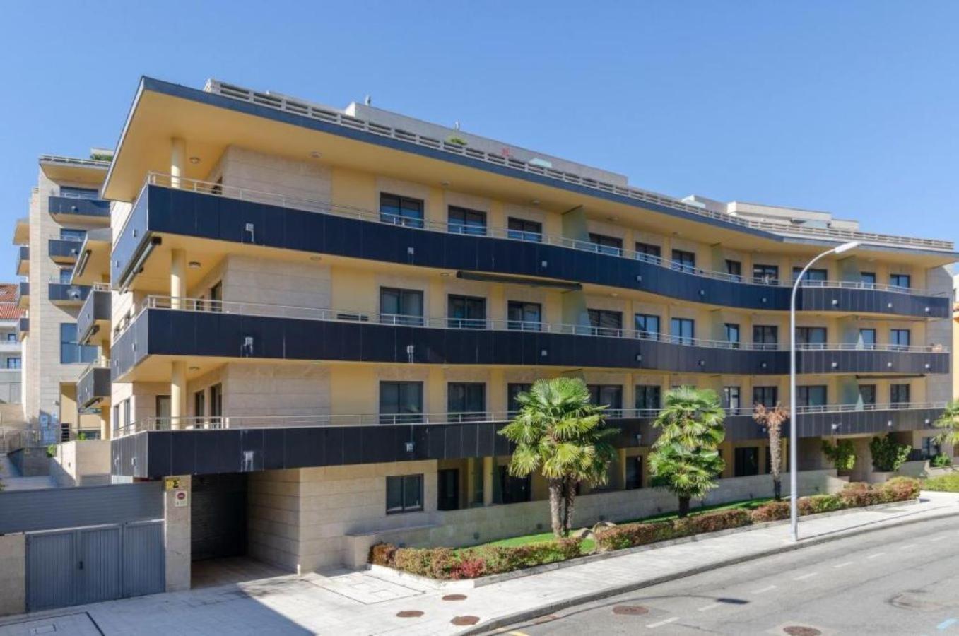 Apartamento En Urbanizacion Con Piscina En Playa De Silgar Sanxenxo Exterior photo